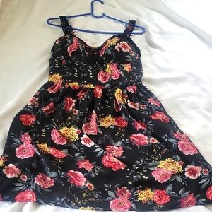 XHILARATION Strappy Dress Floral Two Pockets Sides 100% Polyester Women's
